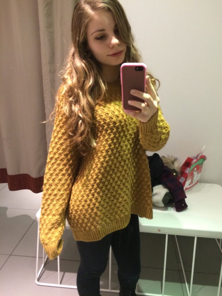 Sarica 1 mlada sitna lepa i laka riba