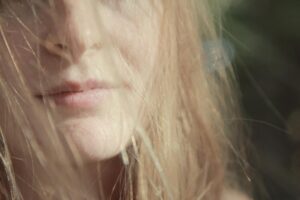 Šta su xxx oglasi i Zašto ih ljudi koriste? 2 xxx oglasi solo